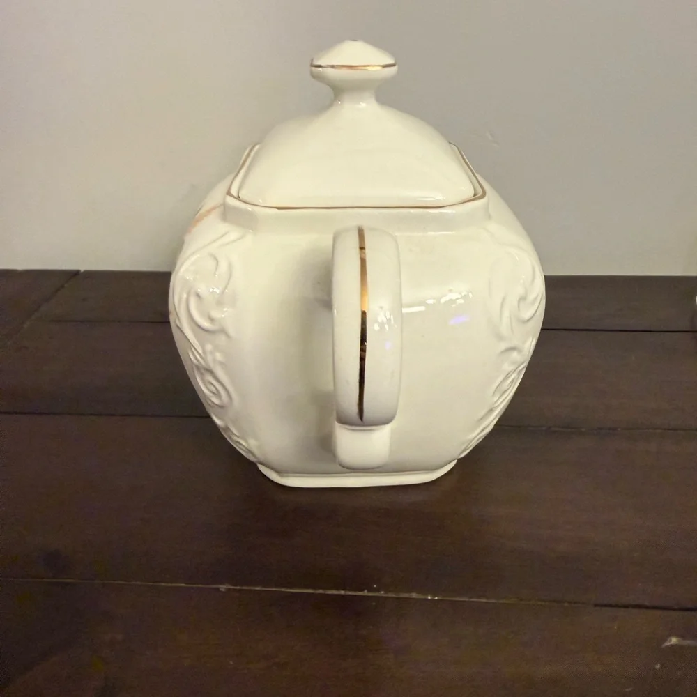 Wood & Sons Alpine White Ironstone Teapot Pink Rose – England - Picture 3 of 7